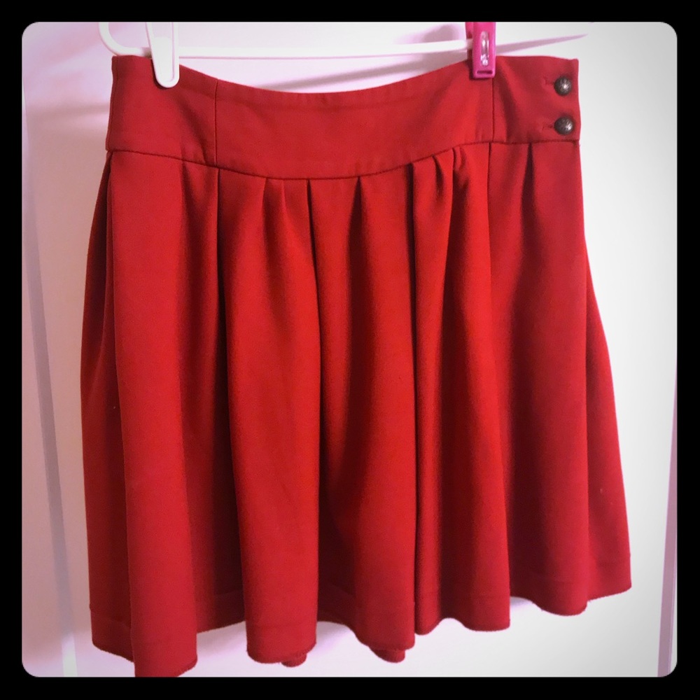 Flirty red A-line skirt with pockets